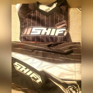Shift kids moto pants and shirt